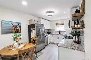 43 Fair Harbor Dr, Patchogue, NY 11772 - Photo 3