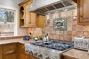 5 Cherrylawn Ln, Northport, NY 11768 - Photo 13