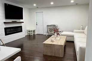 43 W Shore Rd, Oakdale, NY 11769 - Photo 5