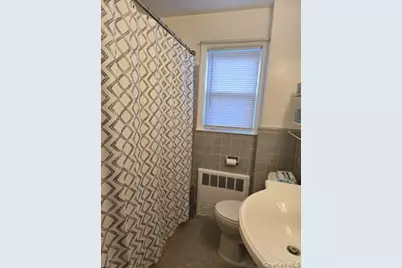 222 Cleveland Avenue, Mineola, NY 11501 - Photo 19