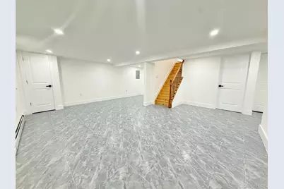 12323 Milburn Street, Springfield Gardens, NY 11413 - Photo 19