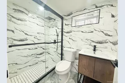 12323 Milburn Street, Springfield Gardens, NY 11413 - Photo 21