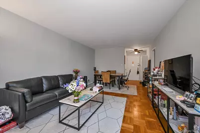 6636 Yellowstone Boulevard #2C, Forest Hills, NY 11375 - Photo 5