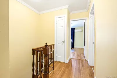 67-68 Groton Street, Forest Hills, NY 11375 - Photo 15