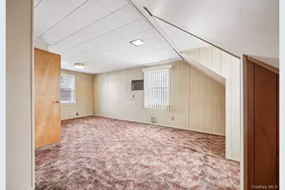 132 Albertson Parkway, Albertson, NY 11507 - Photo 21