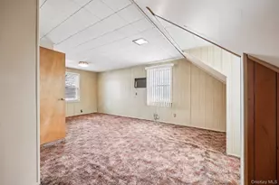 132 Albertson Pkwy, Albertson, NY 11507 - Photo 21