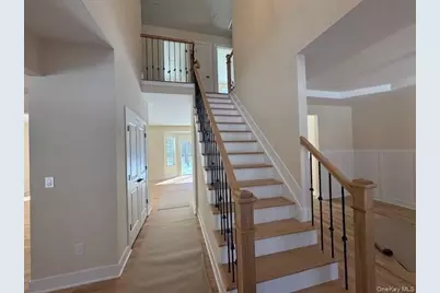 2384 A N/C Walnut Avenue, Ronkonkoma, NY 11779 - Photo 5