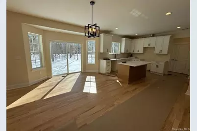 2384 A N/C Walnut Avenue, Ronkonkoma, NY 11779 - Photo 13