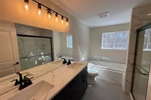 2384 A N/C Walnut Ave, Ronkonkoma, NY 11779 - Photo 29