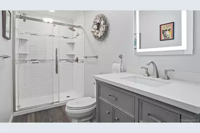 254 Meeting House Creek Road, Aquebogue, NY 11901 - Photo 11