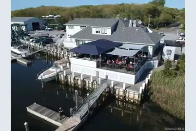 254 Meeting House Creek Road, Aquebogue, NY 11901 - Photo 25