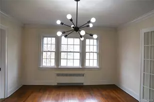 16 Bon Air Ave, New Rochelle, NY 10804 - Photo 9