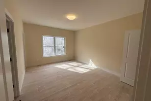 2384 B N/C Walnut Ave, Ronkonkoma, NY 11779 - Photo 13