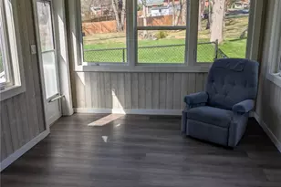 4 Michelle Dr, Newburgh, NY 12550 - Photo 21