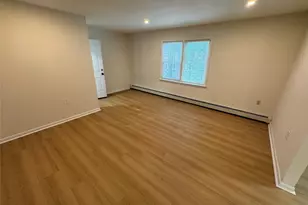 98 E Market St, Hyde Park, NY 12538 - Photo 5