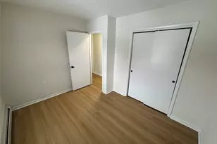 98 E Market St, Hyde Park, NY 12538 - Photo 9