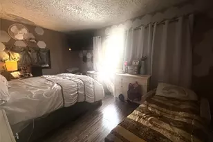 37 Robert Rd, Kiamesha Lake, NY 12751 - Photo 7