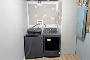 38 3rd St, Ronkonkoma, NY 11779 - Photo 9