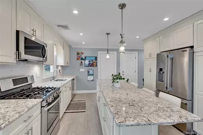 10 Beach Road, Massapequa, NY 11758 - Photo 5