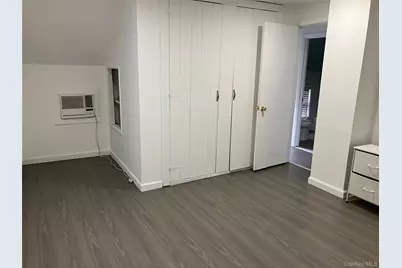 18 Park Avenue, Glen Cove, NY 11542 - Photo 11