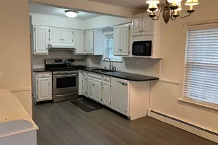 18 Park Ave, Glen Cove, NY 11542 - Photo 5