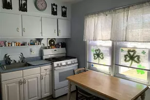 6 Wilton St, New Hyde Park, NY 11040 - Photo 3