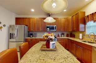 186 Bernstein Blvd, Center Moriches, NY 11934 - Photo 5