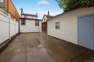 90-06 107th Ave, Ozone Park, NY 11417 - Photo 11