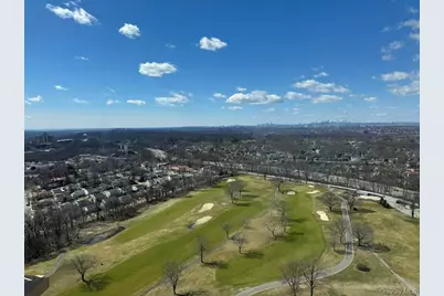 26910 Grand Central Parkway #31C, Floral Park, NY 11005 - Photo 13