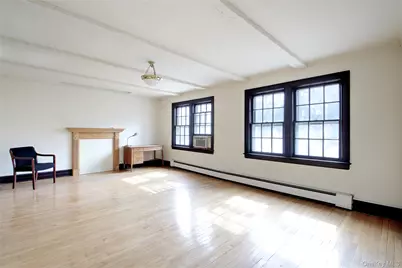 1613 Northern Boulevard, Roslyn, NY 11576 - Photo 5