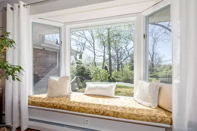 4 Knoll Top Road, Stony Brook, NY 11790 - Photo 7