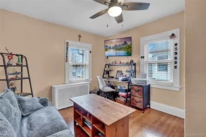 2889 Arnold Avenue, Oceanside, NY 11572 - Photo 27