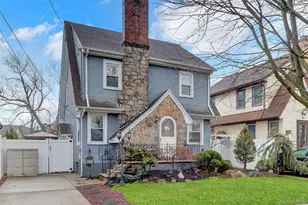 2889 Arnold Ave, Oceanside, NY 11572 - Photo 3