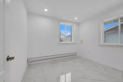 717 College Place, College Point, NY 11356 - Photo 25