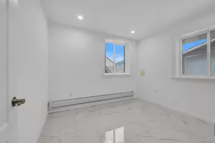 7-17 College Pl, College Point, NY 11356 - Photo 25