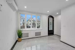 7-17 College Pl, College Point, NY 11356 - Photo 3