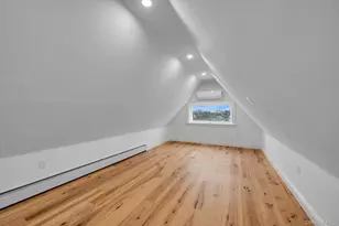 7-17 College Pl, College Point, NY 11356 - Photo 21