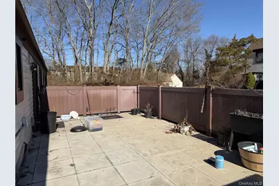 92 Gauguin Court #92, Middle Island, NY 11953 - Photo 11