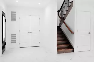 56 Jackson Ave, Mineola, NY 11501 - Photo 13