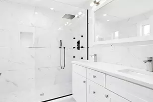 56 Jackson Ave, Mineola, NY 11501 - Photo 17