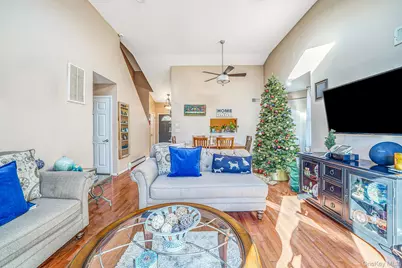 973 N Ocean Avenue, Patchogue, NY 11772 - Photo 3