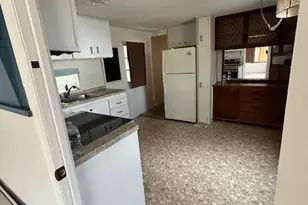 658 Sound Ave, Calverton, NY 11933 - Photo 7