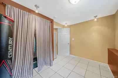 317 Garden City Street, Islip Terrace, NY 11752 - Photo 25