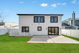 26 Fieldstone Dr, Syosset, NY 11791 - Photo 31