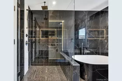 26 Fieldstone Drive, Syosset, NY 11791 - Photo 23