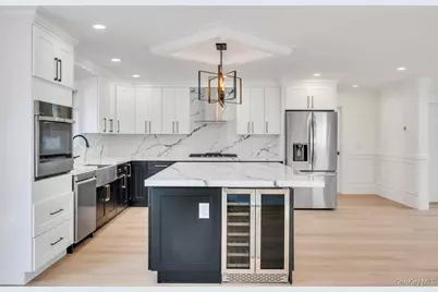 26 Fieldstone Drive, Syosset, NY 11791 - Photo 5