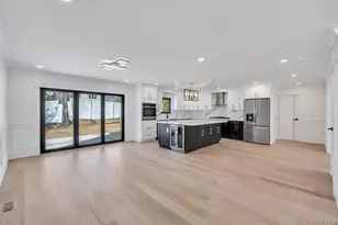 26 Fieldstone Dr, Syosset, NY 11791 - Photo 7