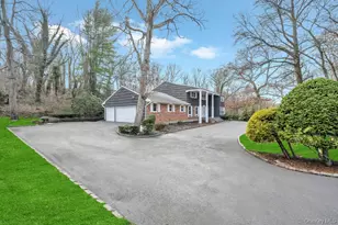 10 Hunting Hill Rd, Woodbury, NY 11797 - Photo 35