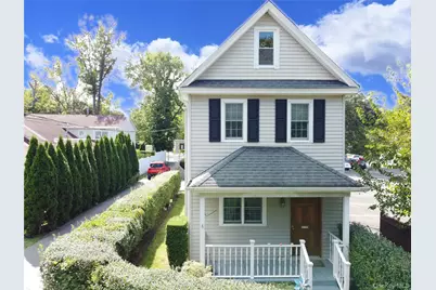 6 Morris Lane, Great Neck, NY 11024 - Photo 5