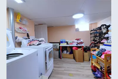 6 Morris Lane, Great Neck, NY 11024 - Photo 19